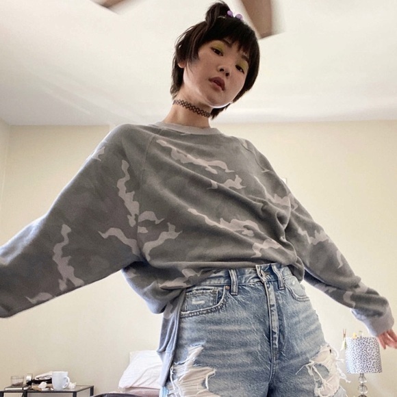 AE Summer Fleece - Picture 2 of 5